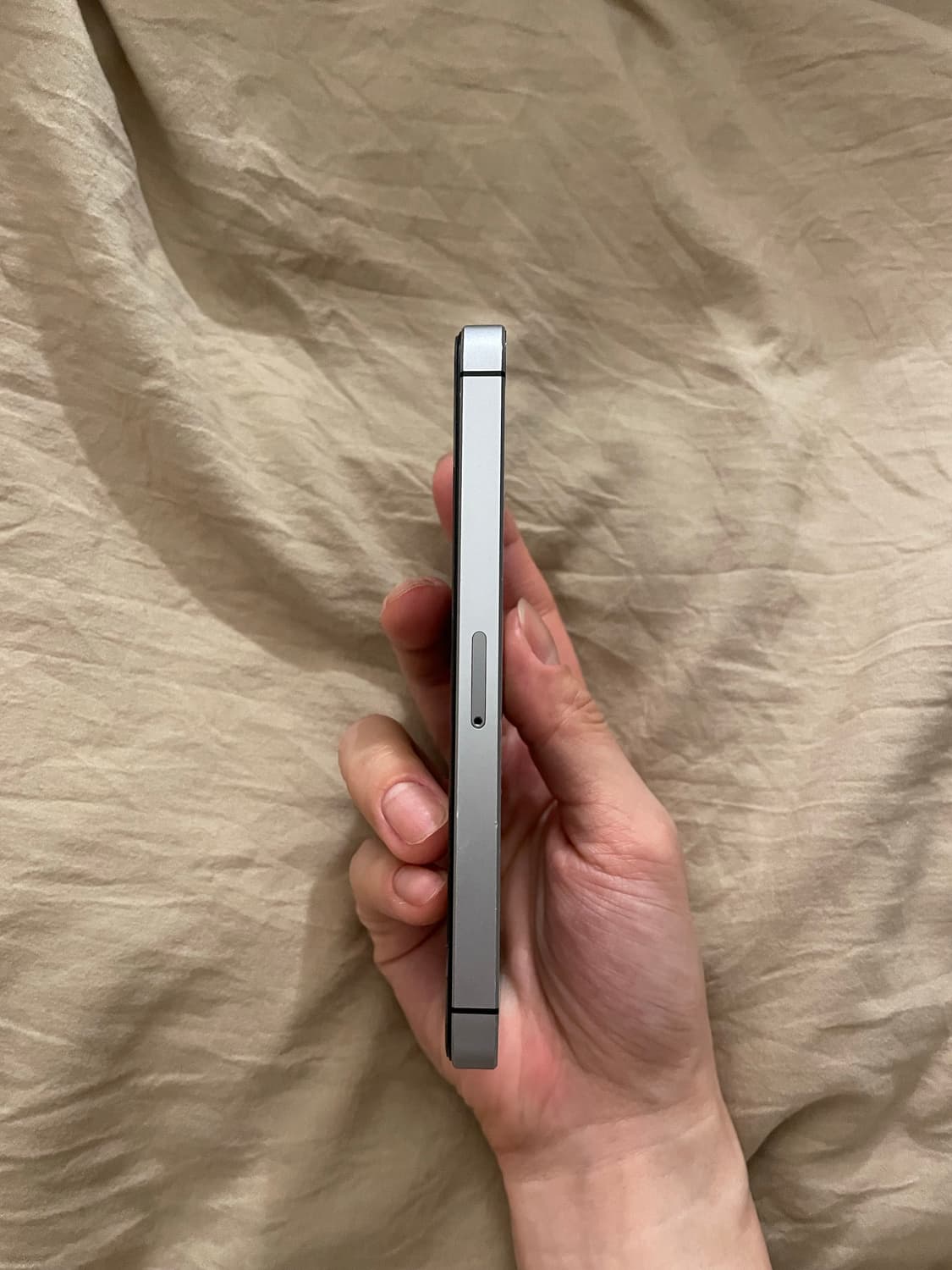 아이폰 se1 스페이스 그레이 (무음) 상품이미지4