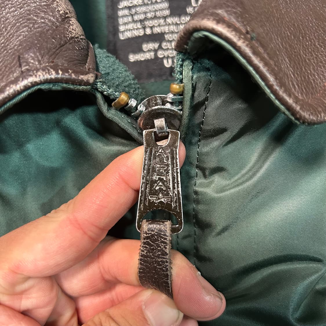 [XL] 00s 알파인더스트리 CWU-45 가죽패치 항공자켓 상품이미지6