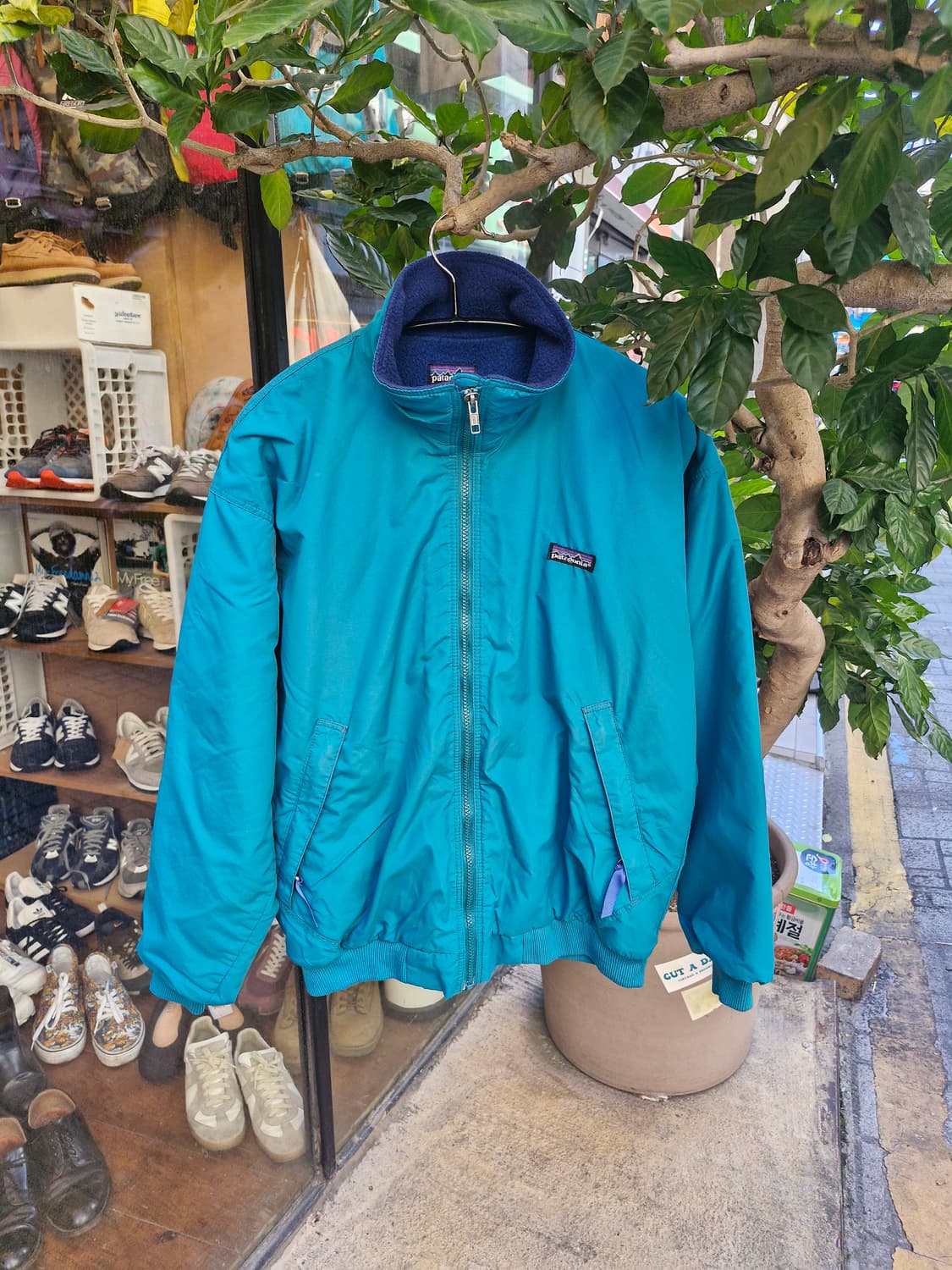 Z-247 파타고니아 쉘드 신칠라 봄버 웜업 자켓  상품이미지1