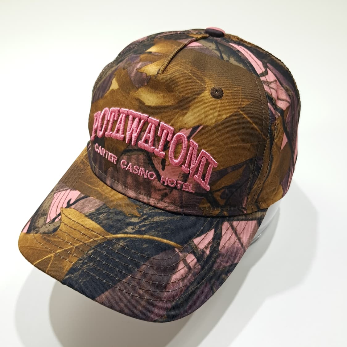 포타와토미 카터 카지노 호텔 핑크 카모 자수 볼캡 P2031 상품이미지2