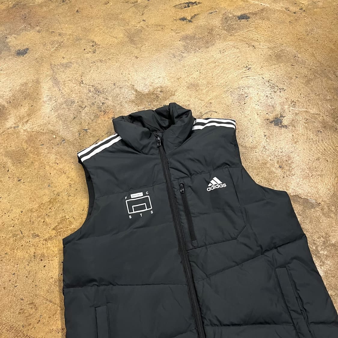 [ 정품/160 ] 아디다스 조끼 패딩 b16 상품이미지1