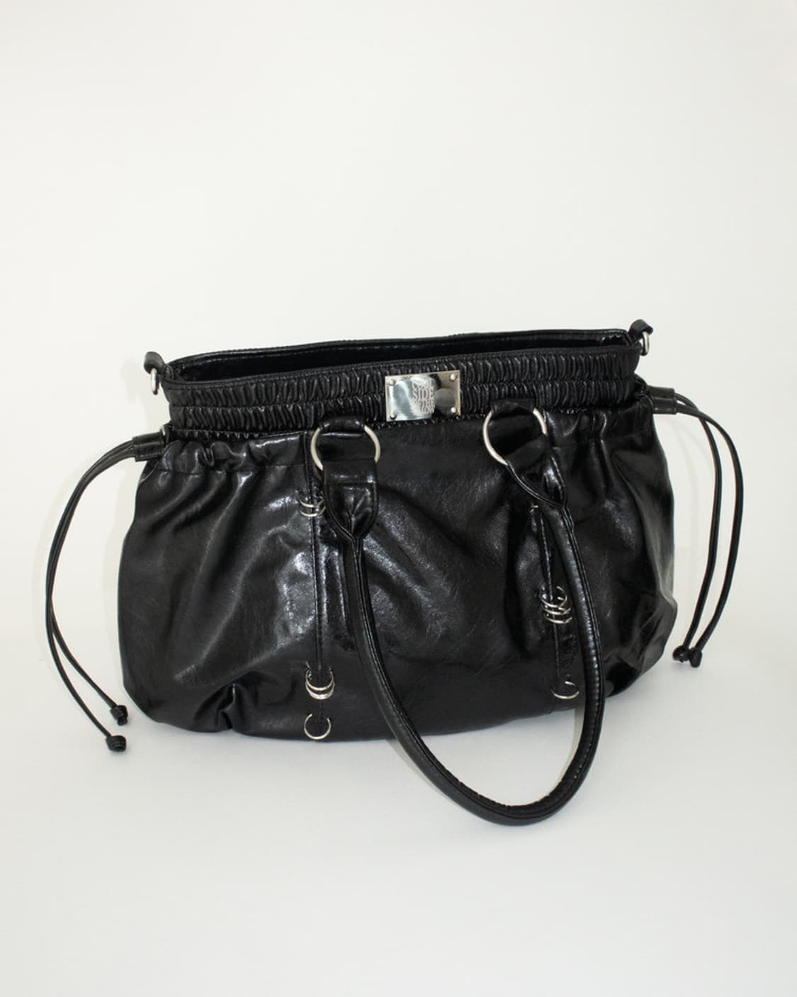 쿨사이드옵더필로우 피어싱 복서 백 상품이미지2