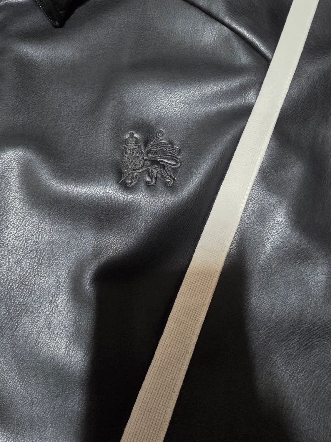 사스콰치 패브릭스 (Sasquatchfabrix) 가죽 트랙자켓 XL 상품이미지3