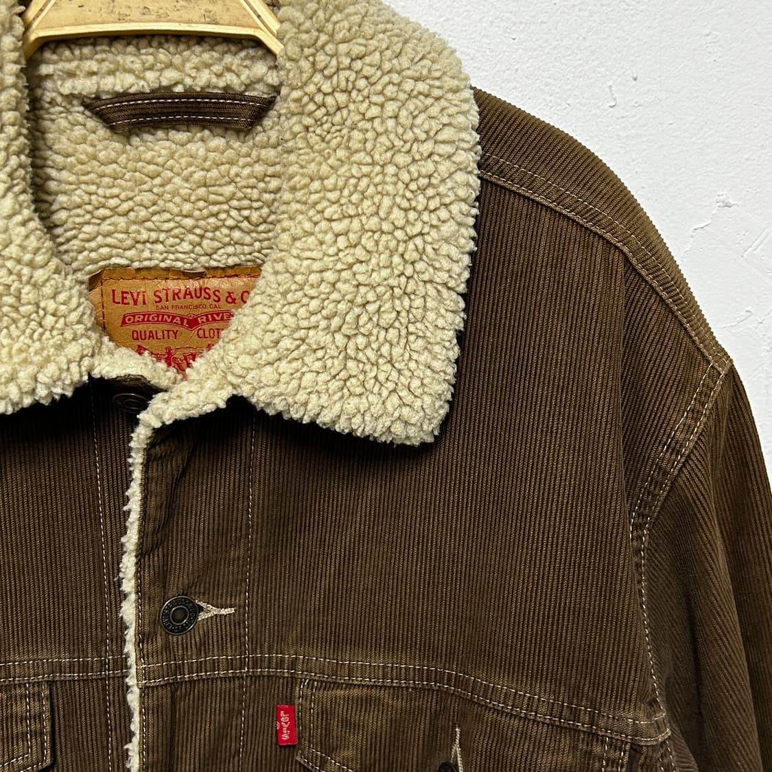 리바이스 코듀로이 양털 트러커 브라운 자켓ㄷ 상품이미지1