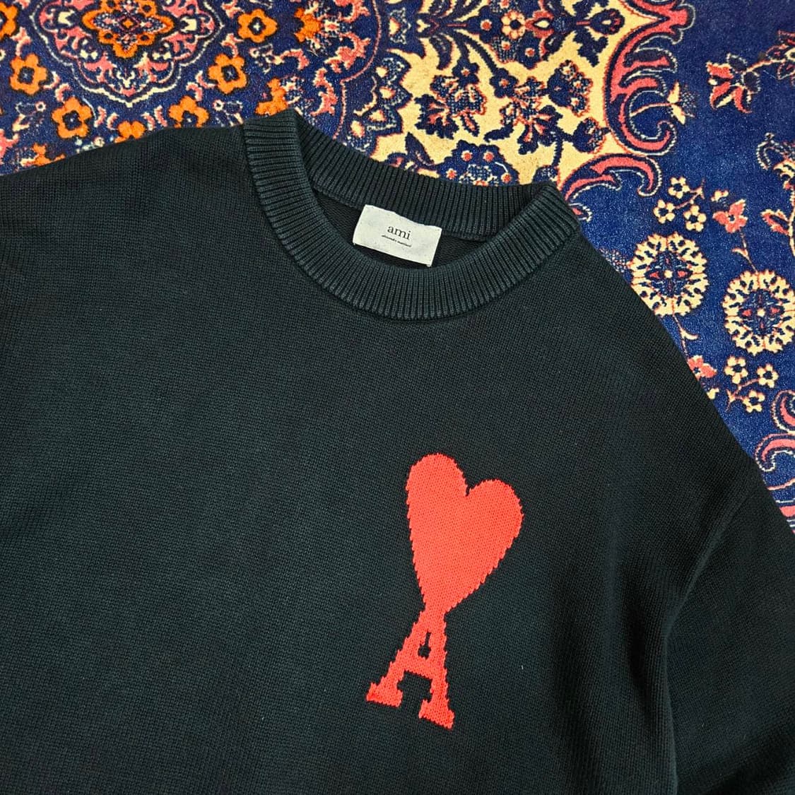 아미(AMI) 22ss 빅 하트 로고
루즈핏 스웨터 상품이미지4