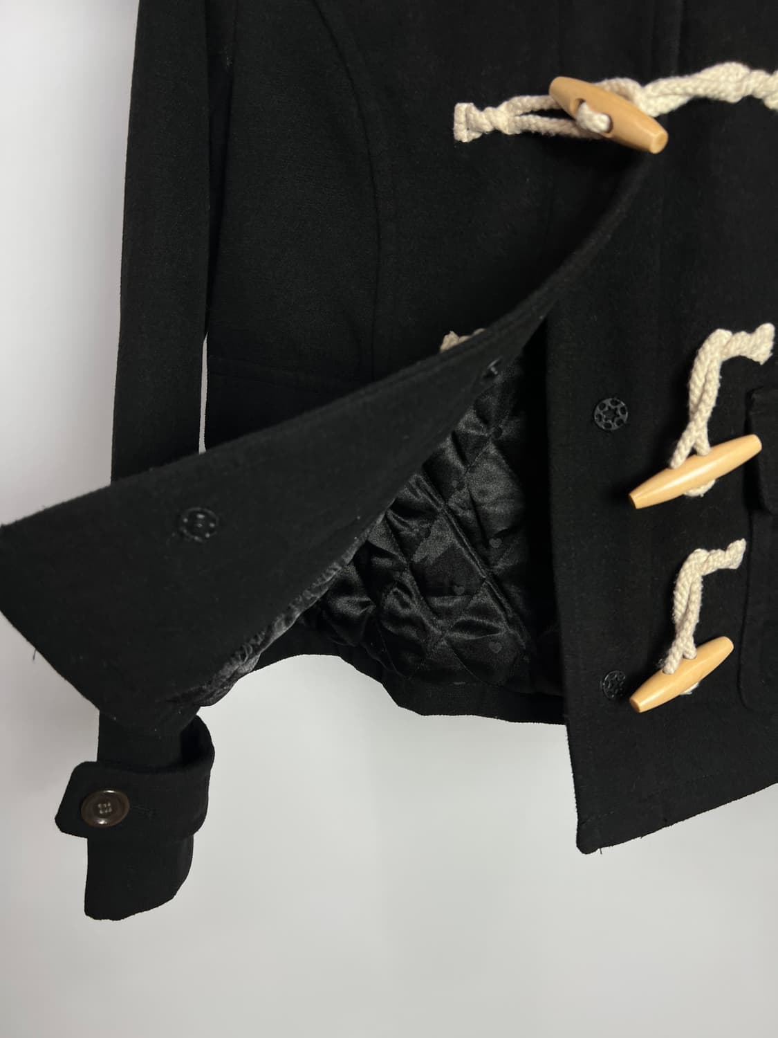 LIVIN ALONE 후드 더플 코트  상품이미지5