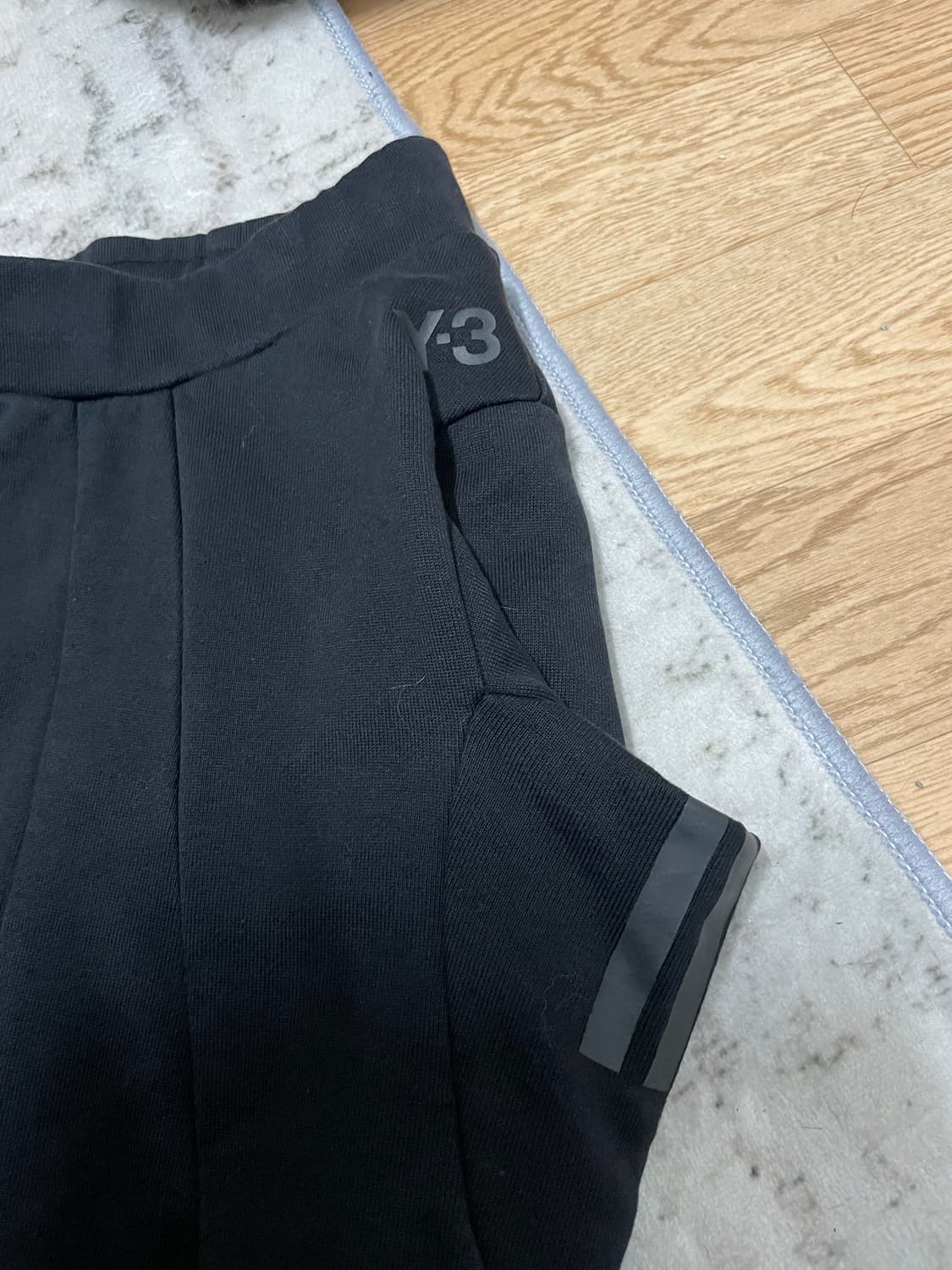 Y-3 입체포켓 미디스커트 상품이미지1