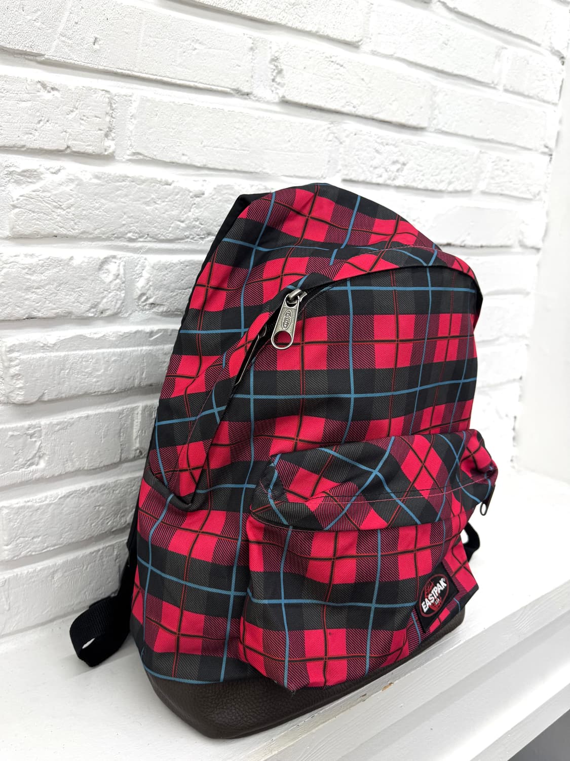 eastpak 핑크체크 백팩 상품이미지4