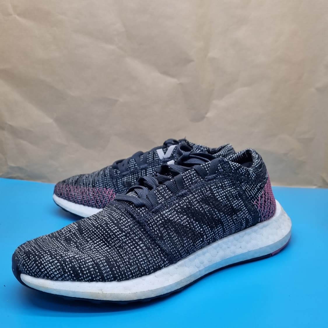 아디다스 퓨어부스트 엘레먼트 여성운동화240  상품이미지1