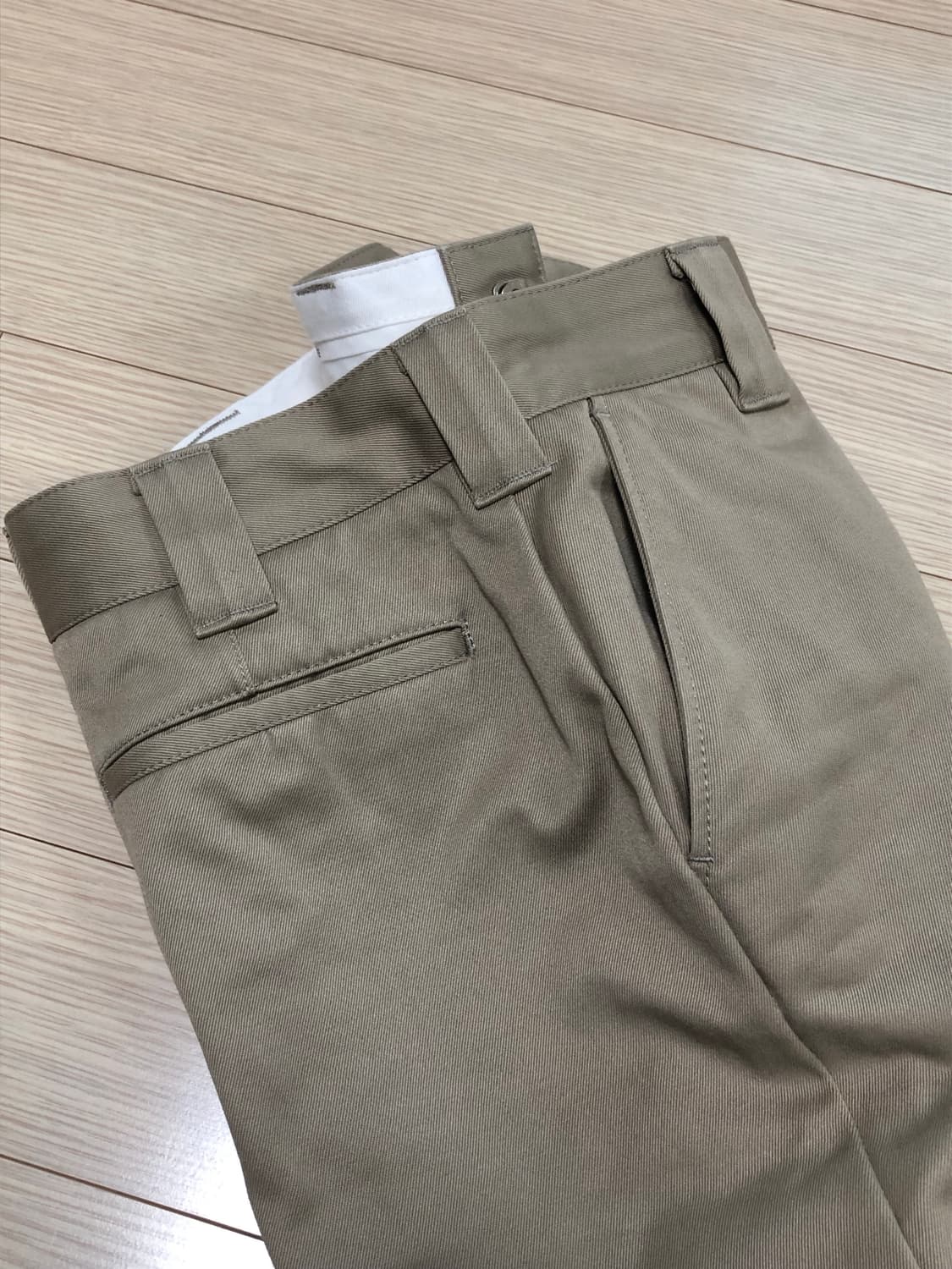 1 HYKE 타이트 슬릿 미디스커트 브라운카키 디키즈 빔즈 상품이미지5