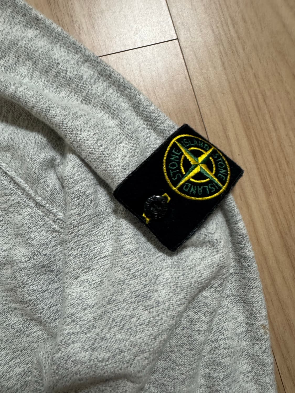 [L] 스톤아일랜드 니트 집업 상품이미지3