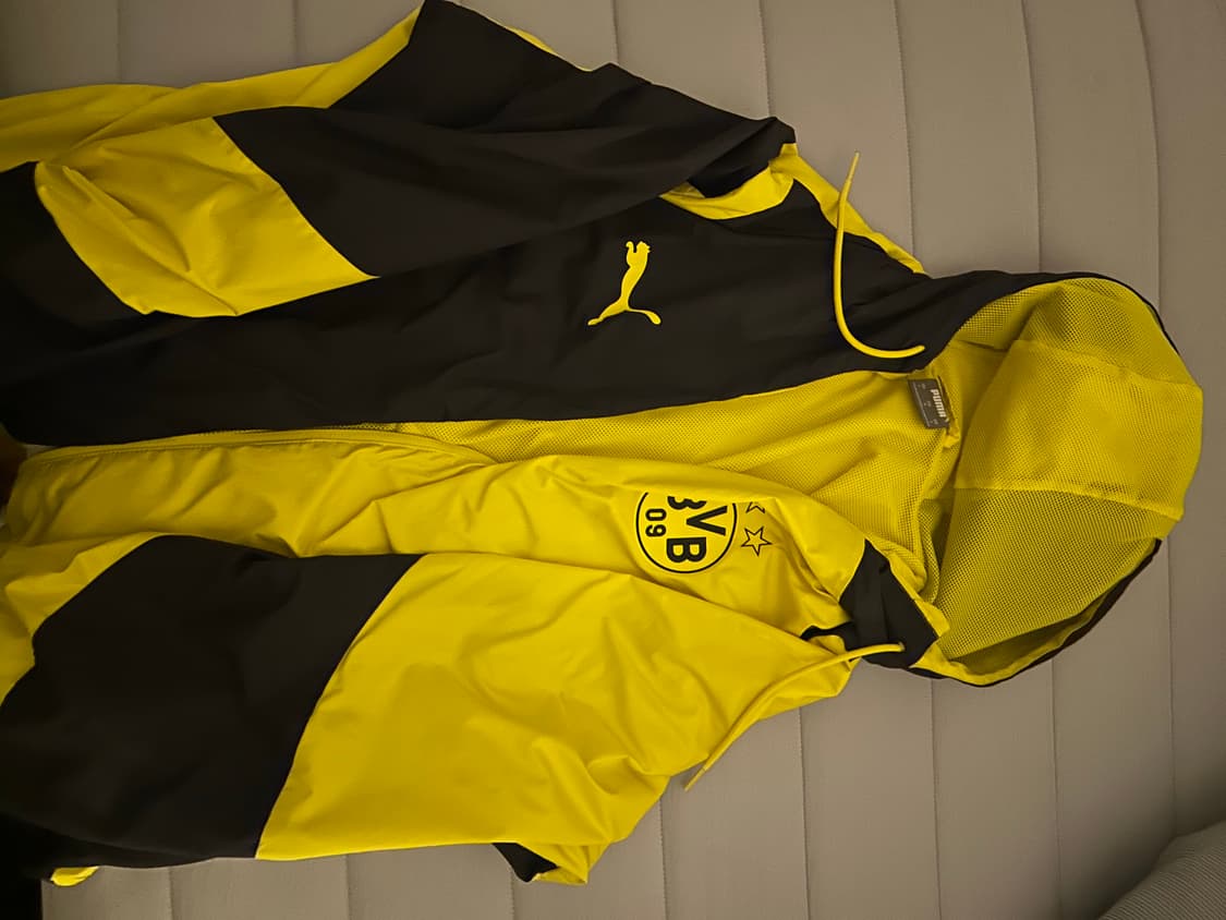 퓨마 도르트문트 바람막이 상품이미지1