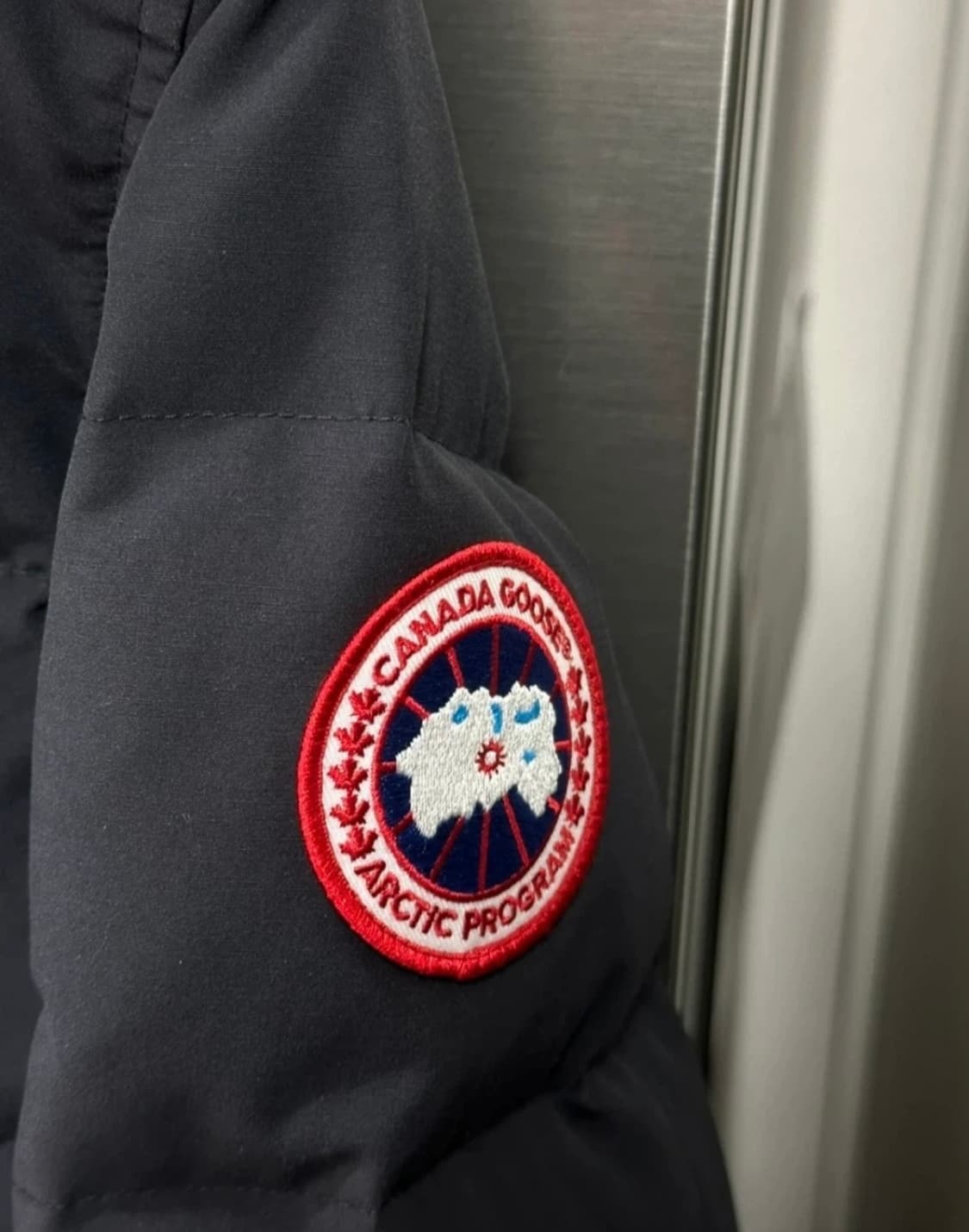캐나다구스 패딩 상품이미지2