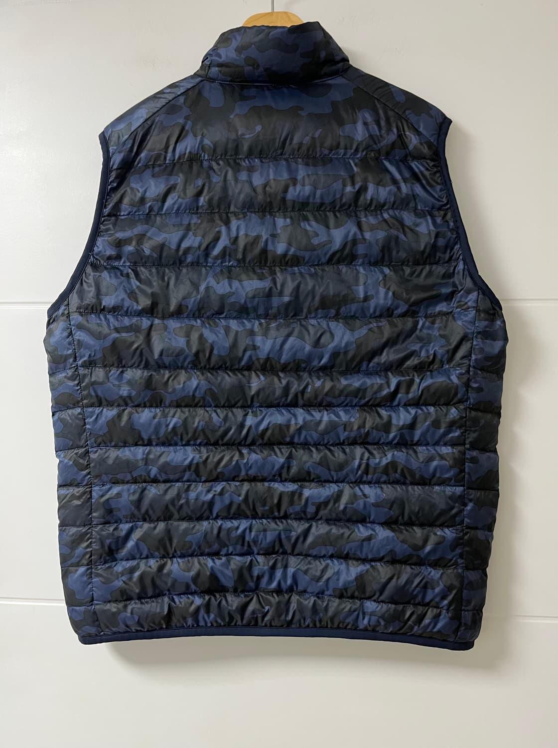 유니클로 경량 패딩 상품이미지3