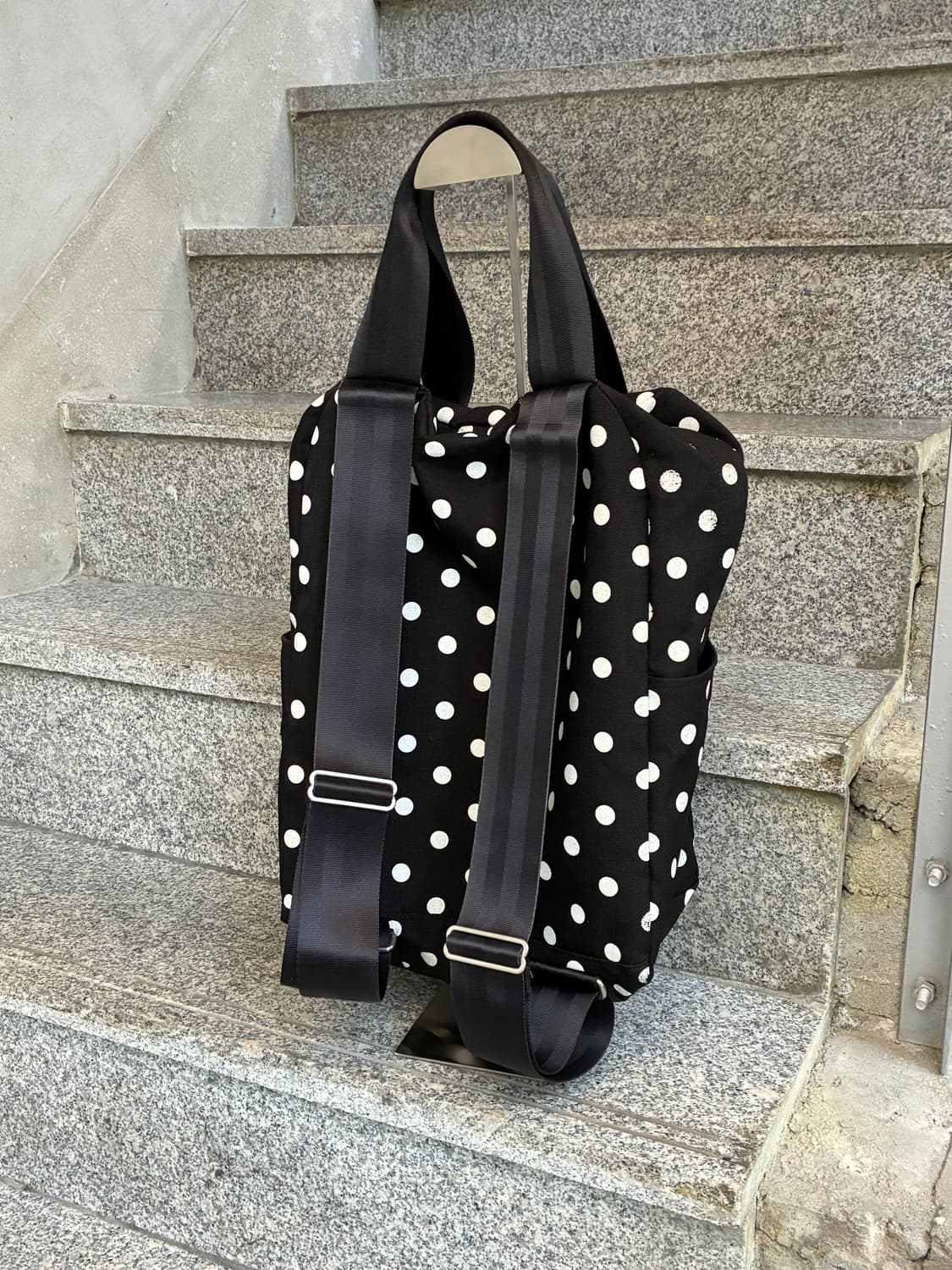 꼼데가르송 블랙 도트 백팩 상품이미지1