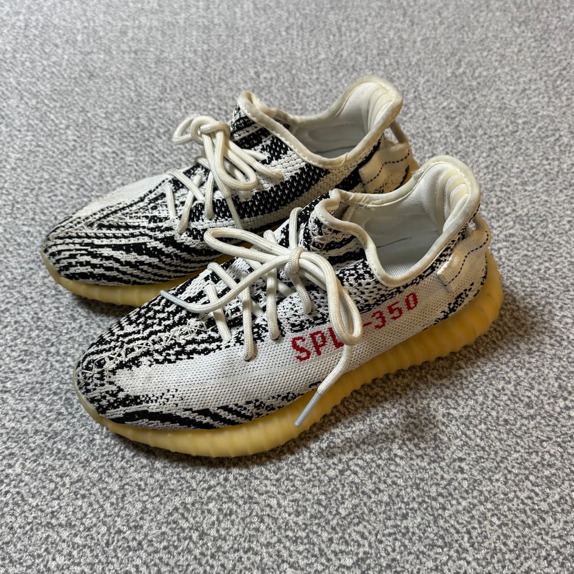 아디다스 이지부스트 지브라 240 상품이미지4