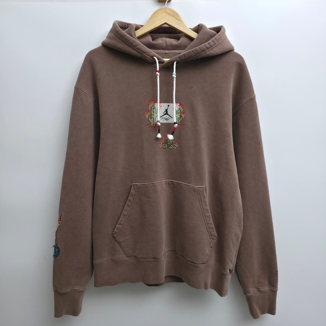 [L] 나이키 조던 x 트레비스캇 엔틱 브라운 후드티 상품이미지1