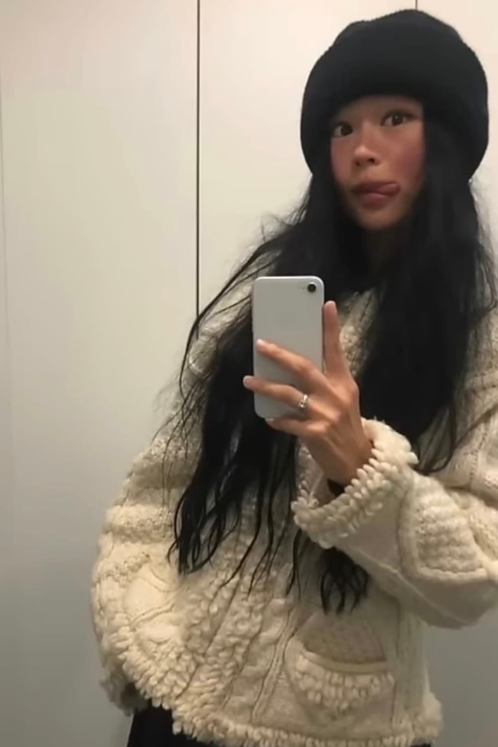 서지수 착용 빈티지 니트 자켓 상품이미지1