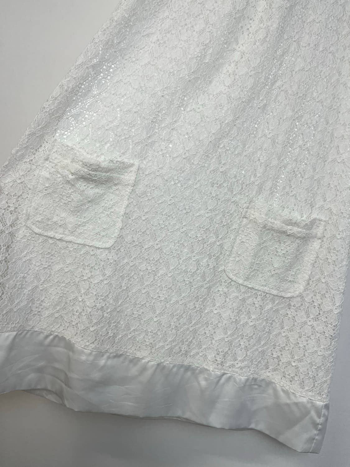 아이보리 레이스 라글란 탑 상품이미지3