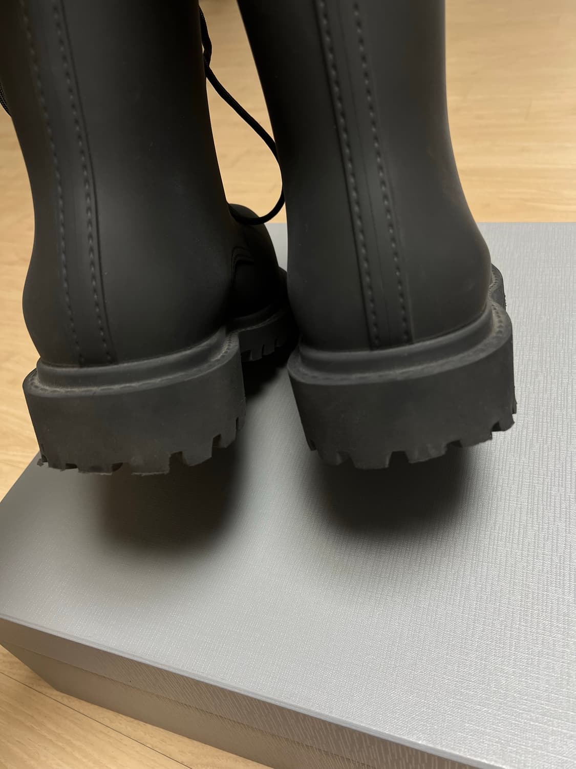 42 발렌시아가 스테로이드 부츠 블랙 상품이미지3