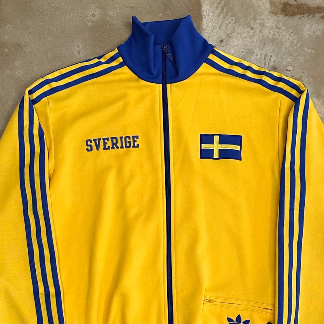 S 아디다스 스웨덴 블루라인 옐로우 트랙탑 상품이미지1