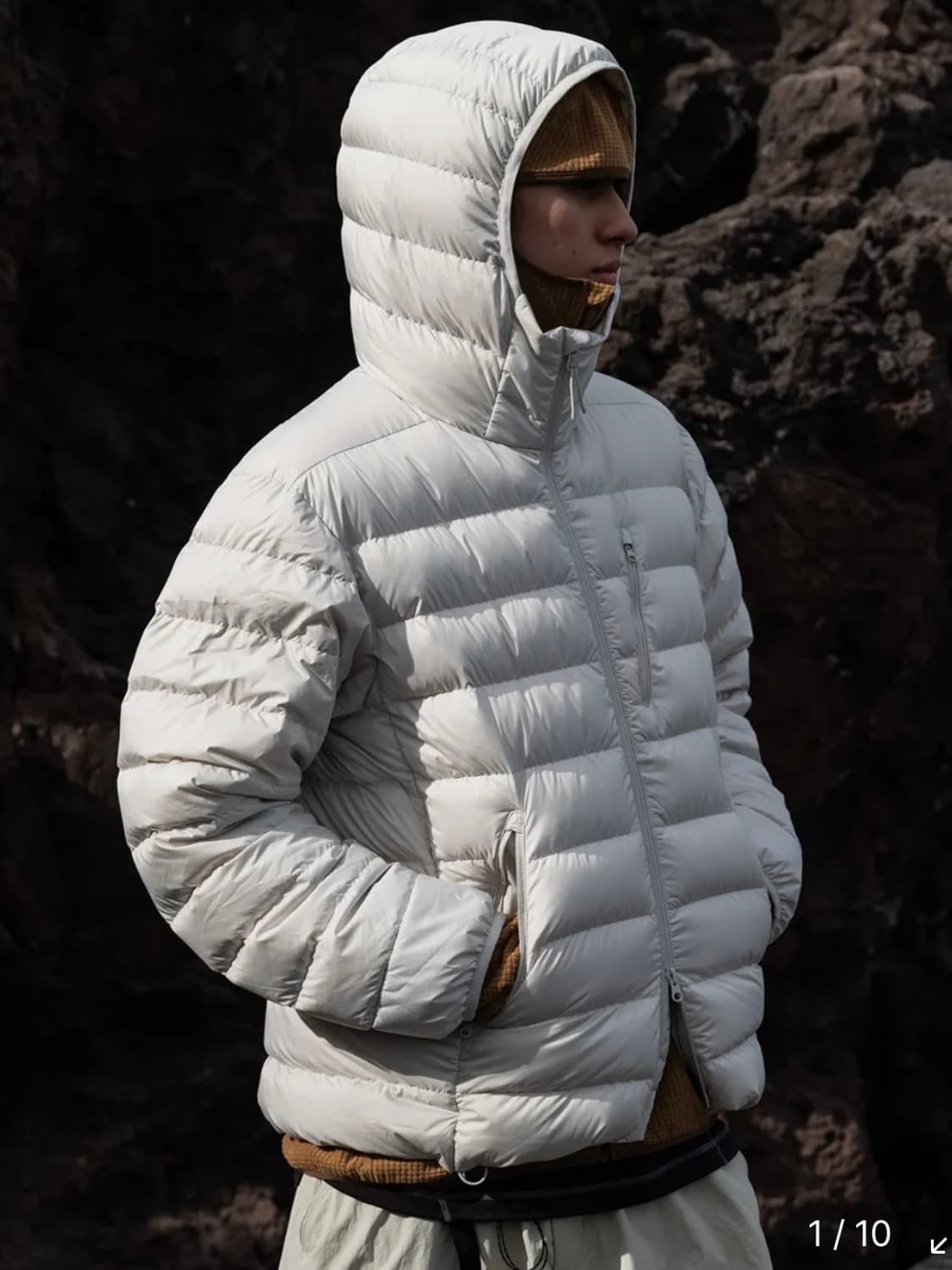 [새상품] 무신사스탠다드 시티레저 후디드 스톤화이트 M 상품이미지1