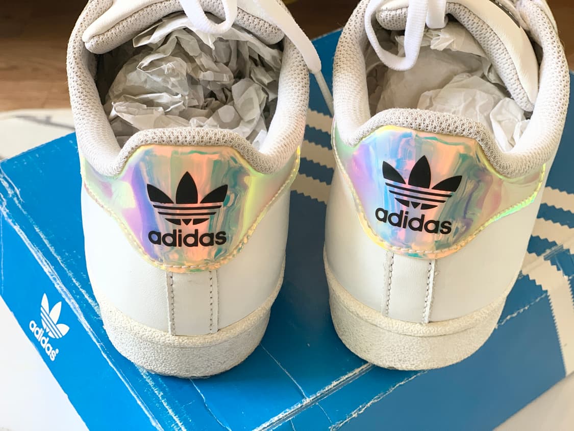 245 정품 아디다스 슈퍼스타 홀로그램 상품이미지3