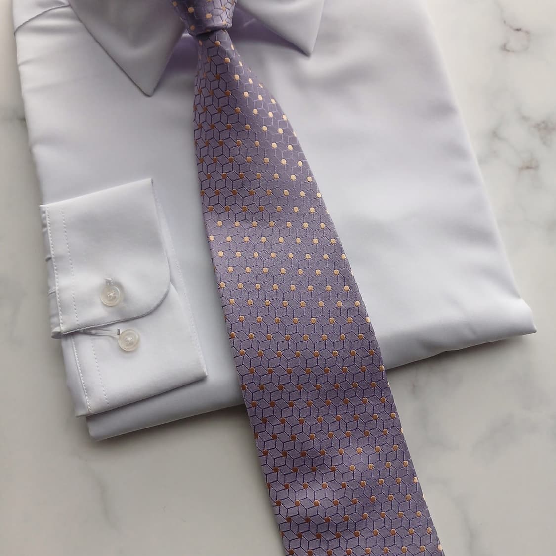 MCM 실크 라일락 패턴 넥타이 8.7cm A+등급 A18548
 상품이미지7