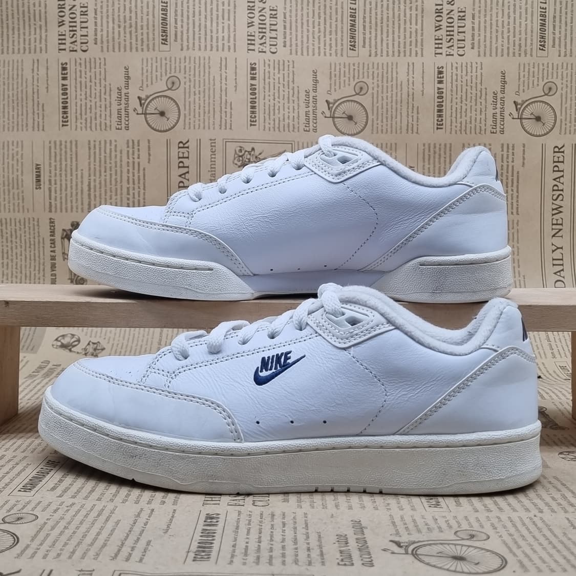 나이키 그랜드스탠드2 스니커즈245 상품이미지1