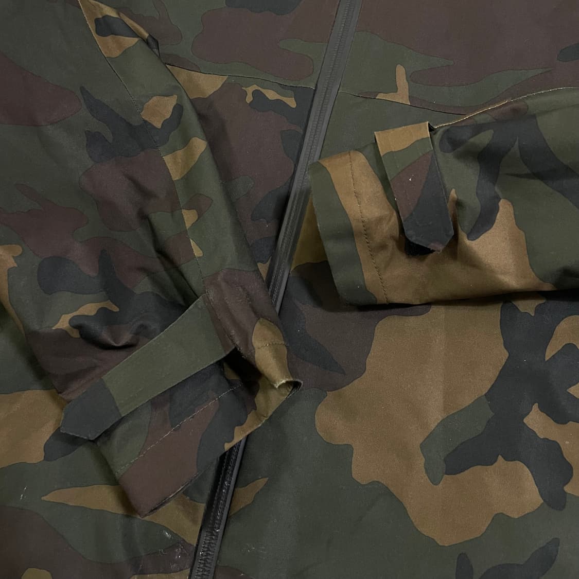 폴로 신형 카모 바람막이 상품이미지5