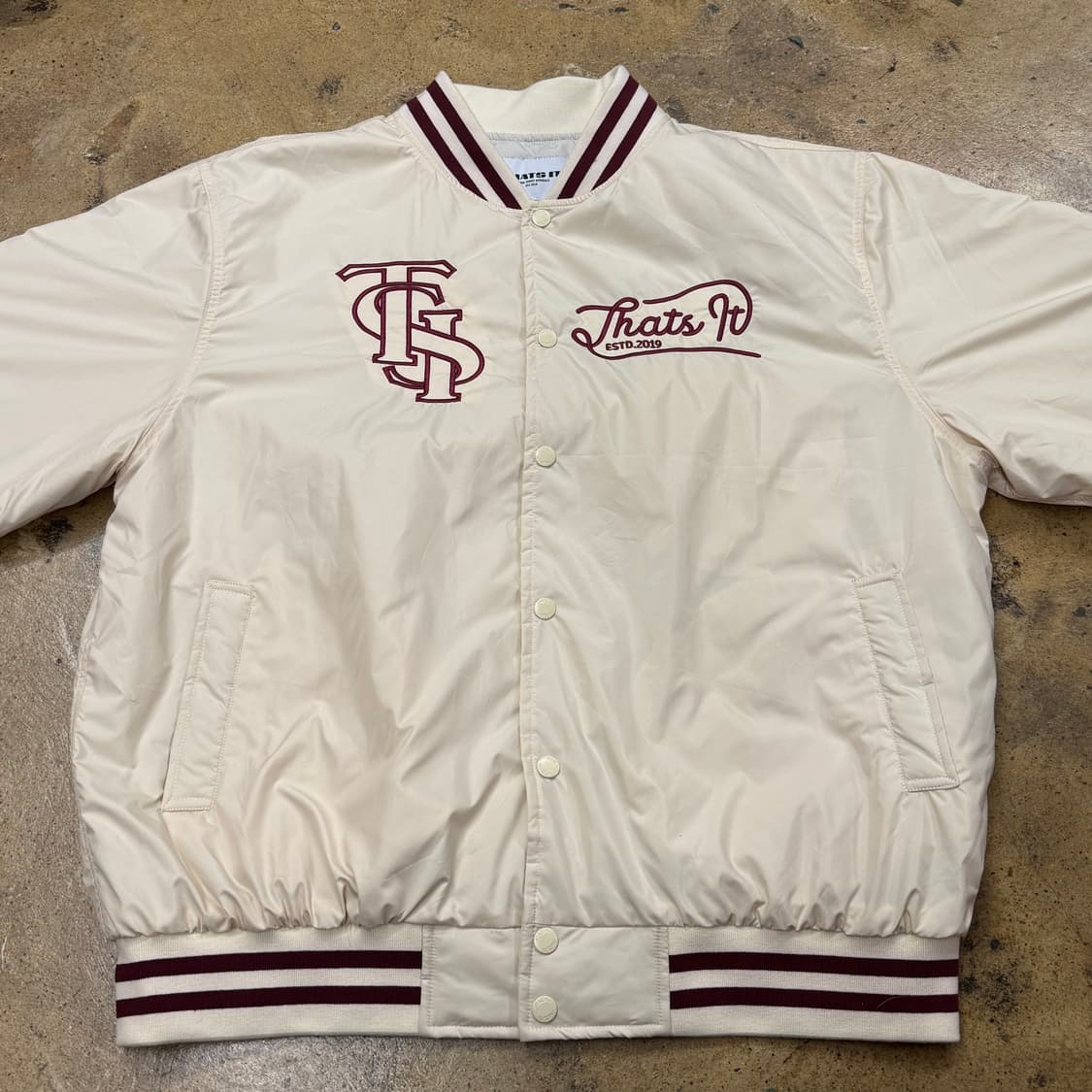 [정품/L] That's It 바시티 자켓 아이보리 b17 상품이미지3