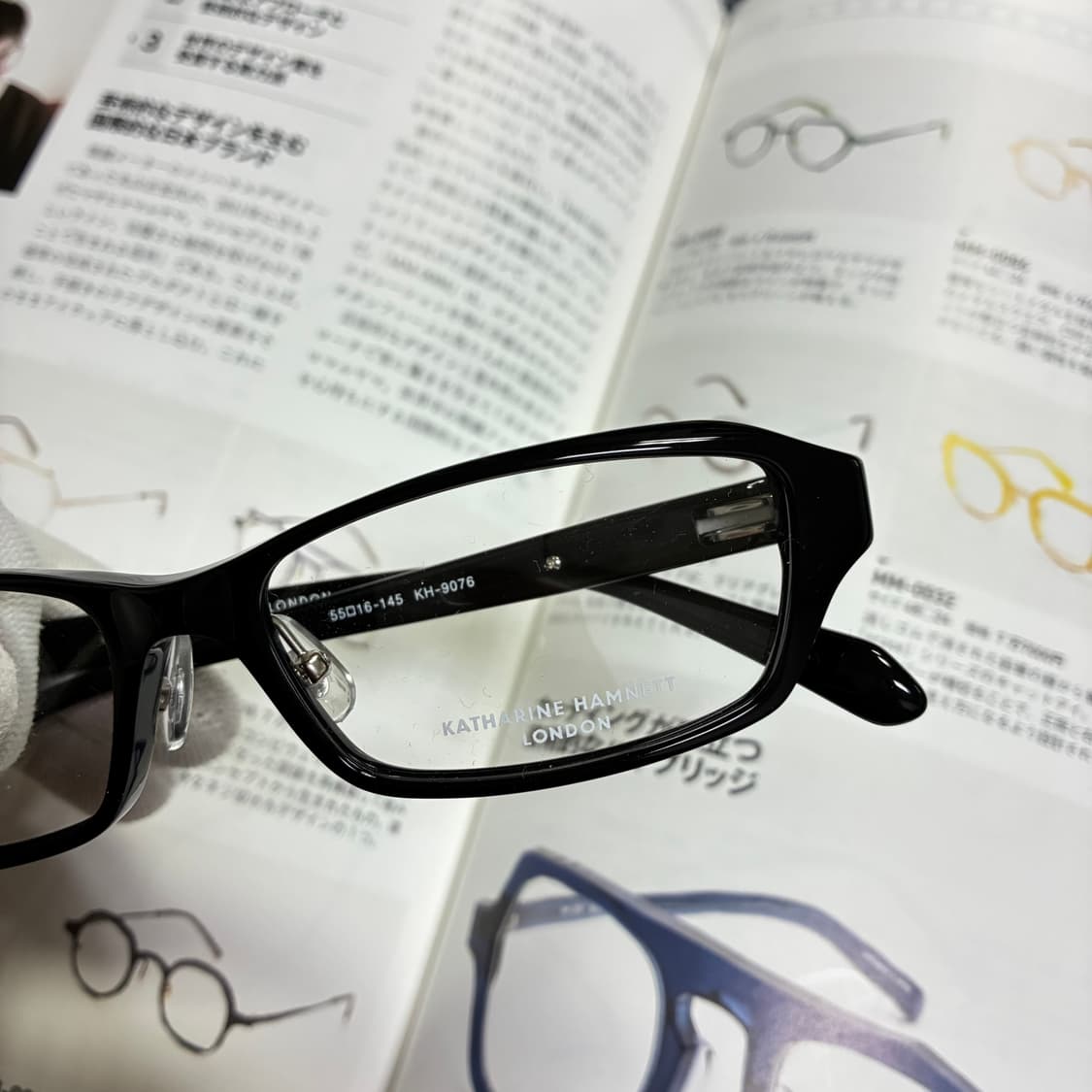 KATHARIN HAMNETT LONDON 캐서린 햄넷 런던 블랙 안경 상품이미지2