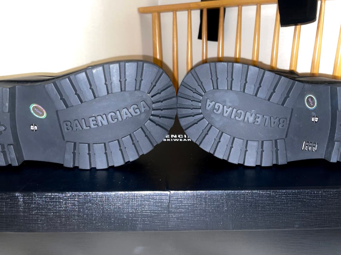 발렌시아가 알레스카 스키부츠 카프스킨 레더하이 상품이미지3