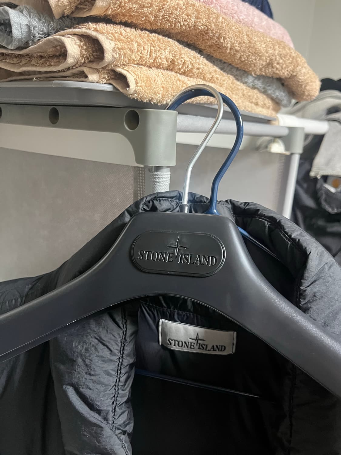 스톤아일랜드 패딩 23fw 블랙 xl  상품이미지4