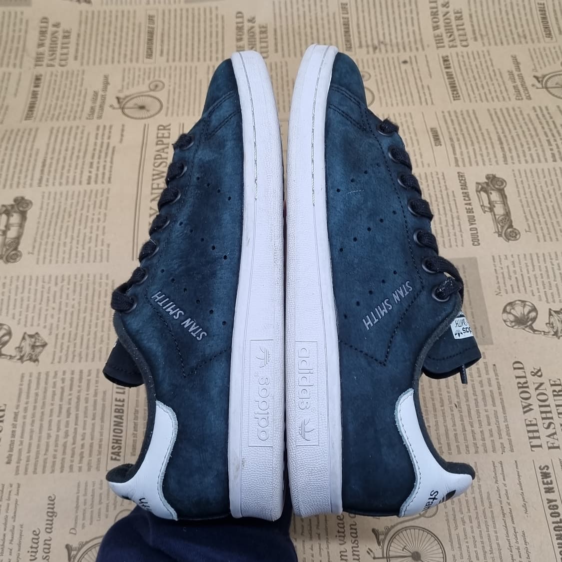 아디다스 스탠스미스 스웨이드 스니커즈245 상품이미지5