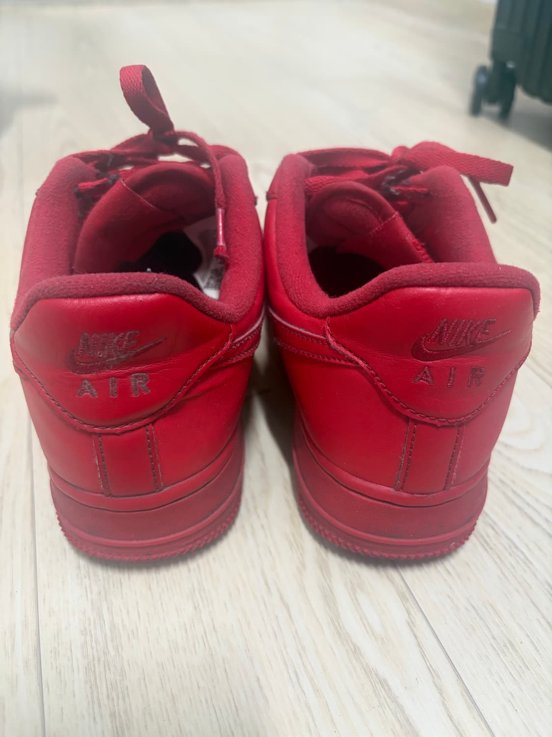 나이키 레드 에어포스 240 상품이미지3