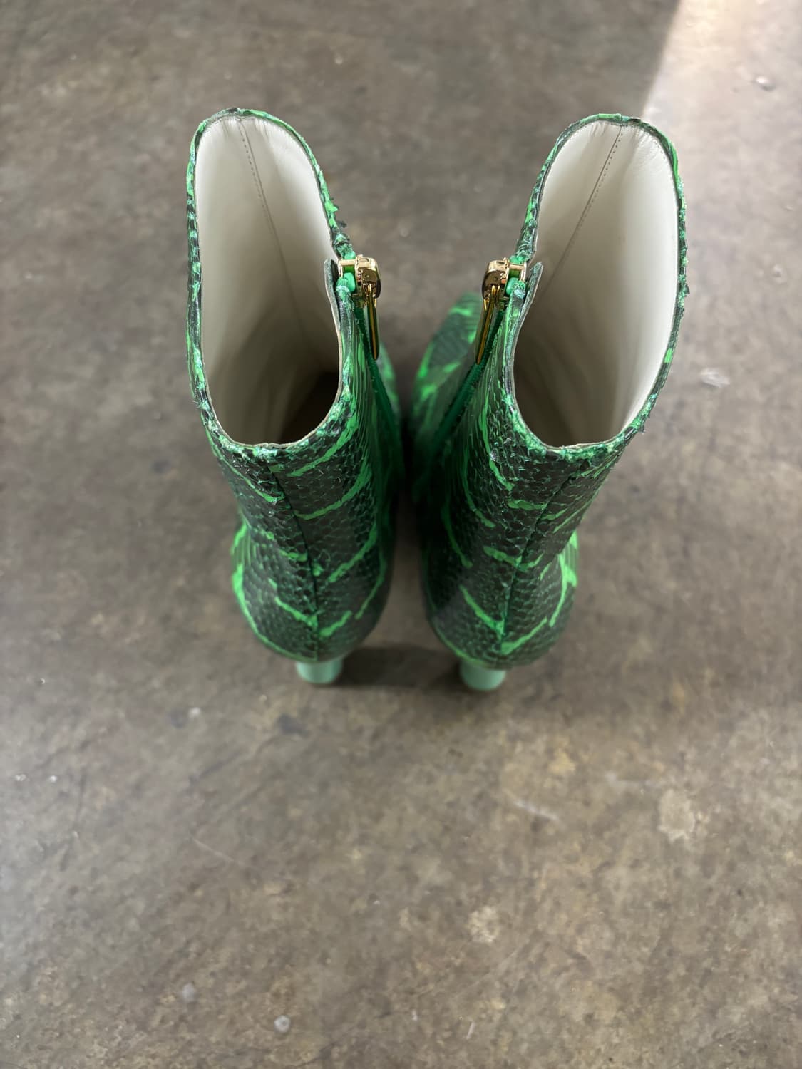 Tibi 앵글 뱀피 부츠 그린 37.5 (한국사이즈 240~245) 상품이미지5