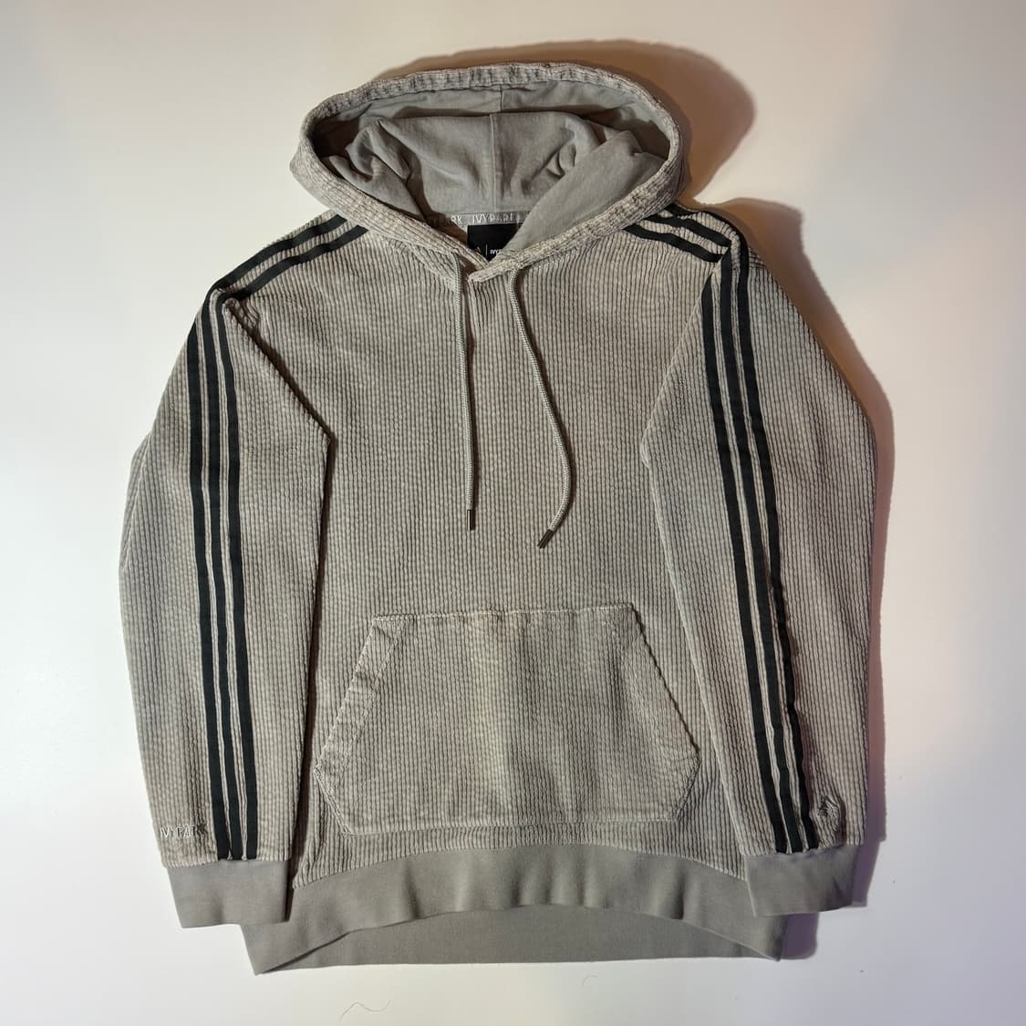 아디다스 아이비파크 코듀로이 후드티 상품이미지2