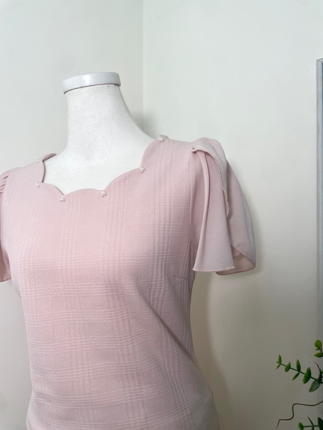 pink beads point puff sleeve top(size-M) 상품이미지7