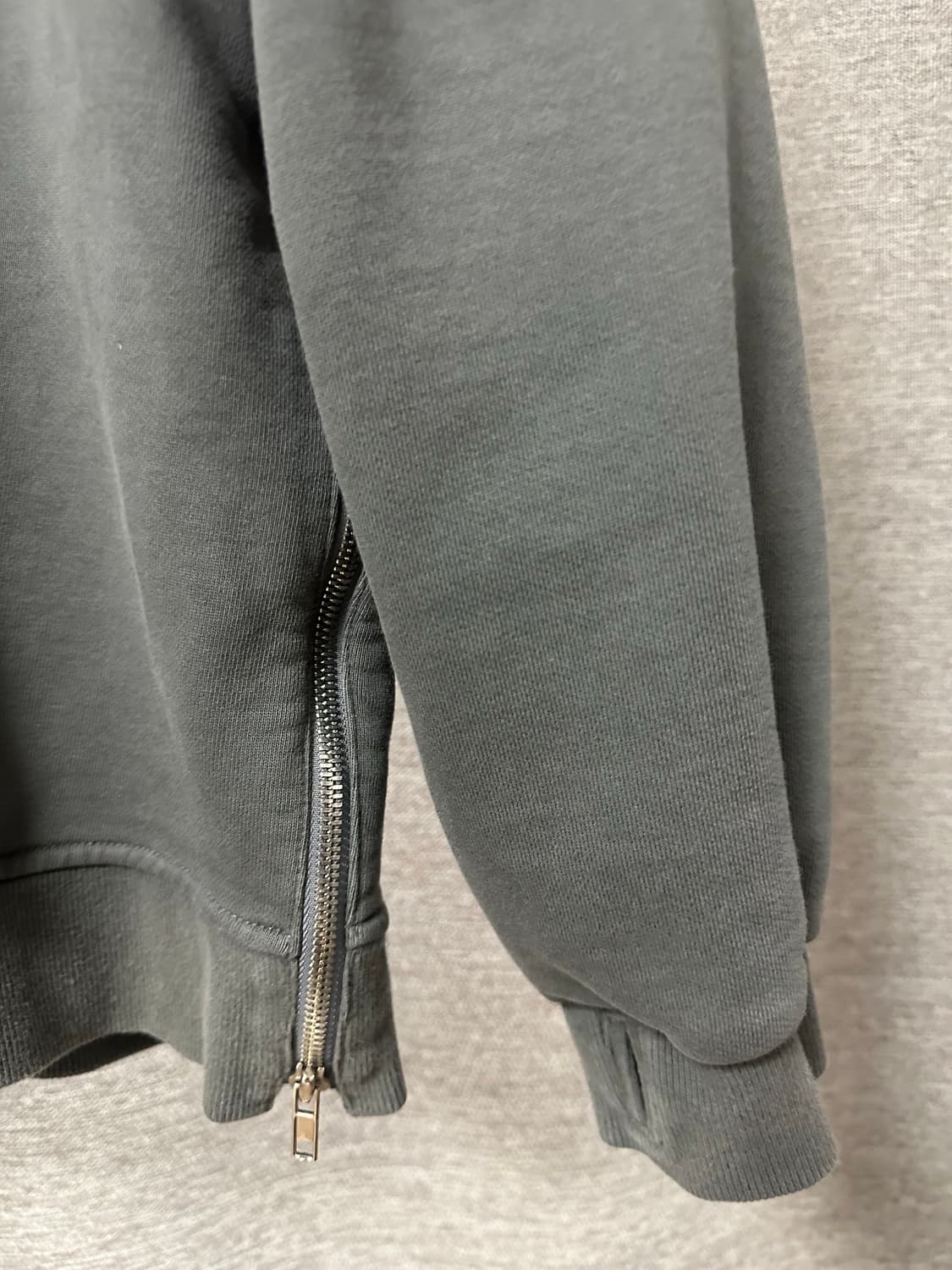 준지 MA-1 사이드지퍼 맨투맨 (S) 상품이미지3