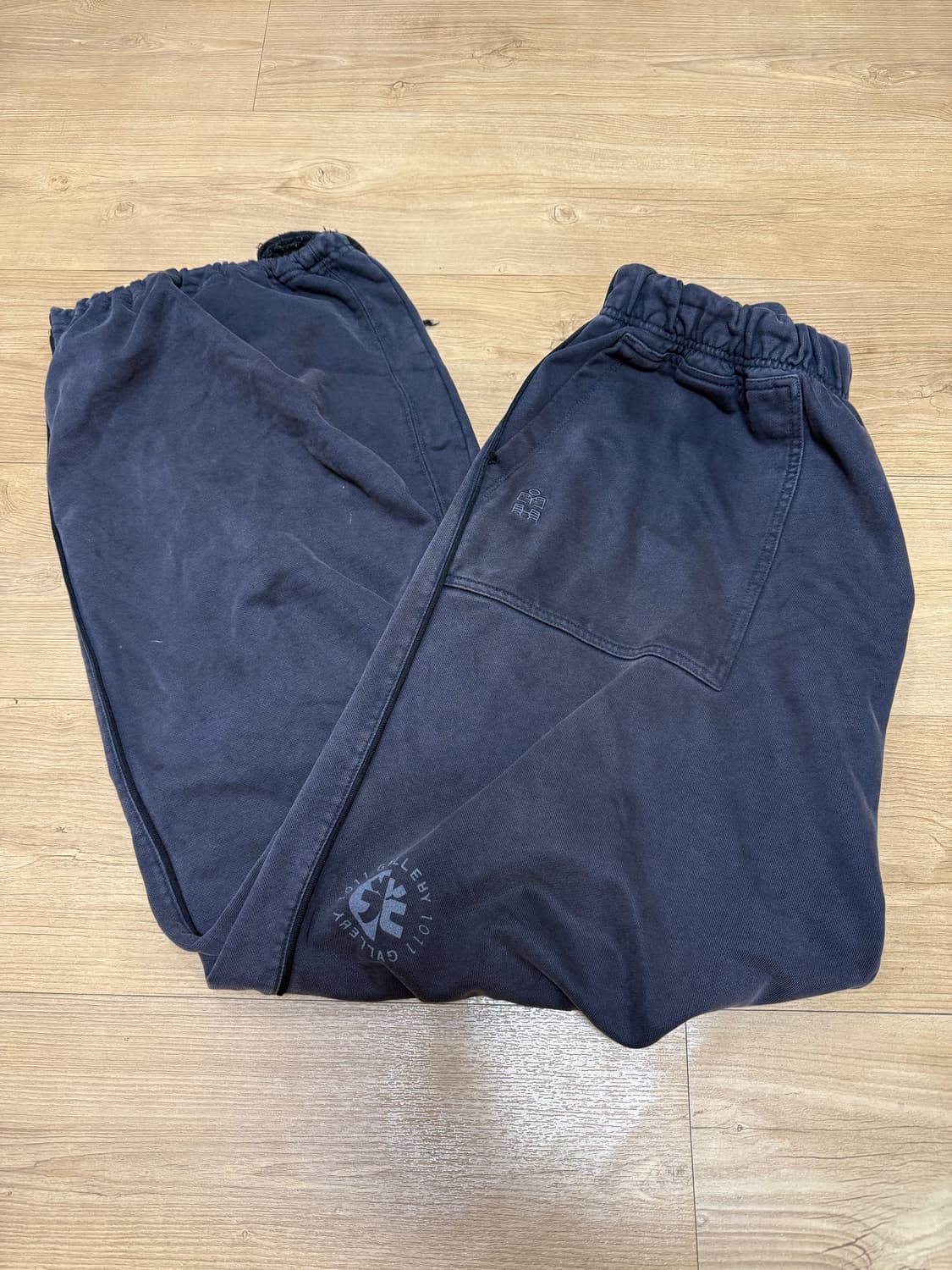 [4]폴리테루 퍼티그 스웻팬츠 다크퍼플네이비 상품이미지3