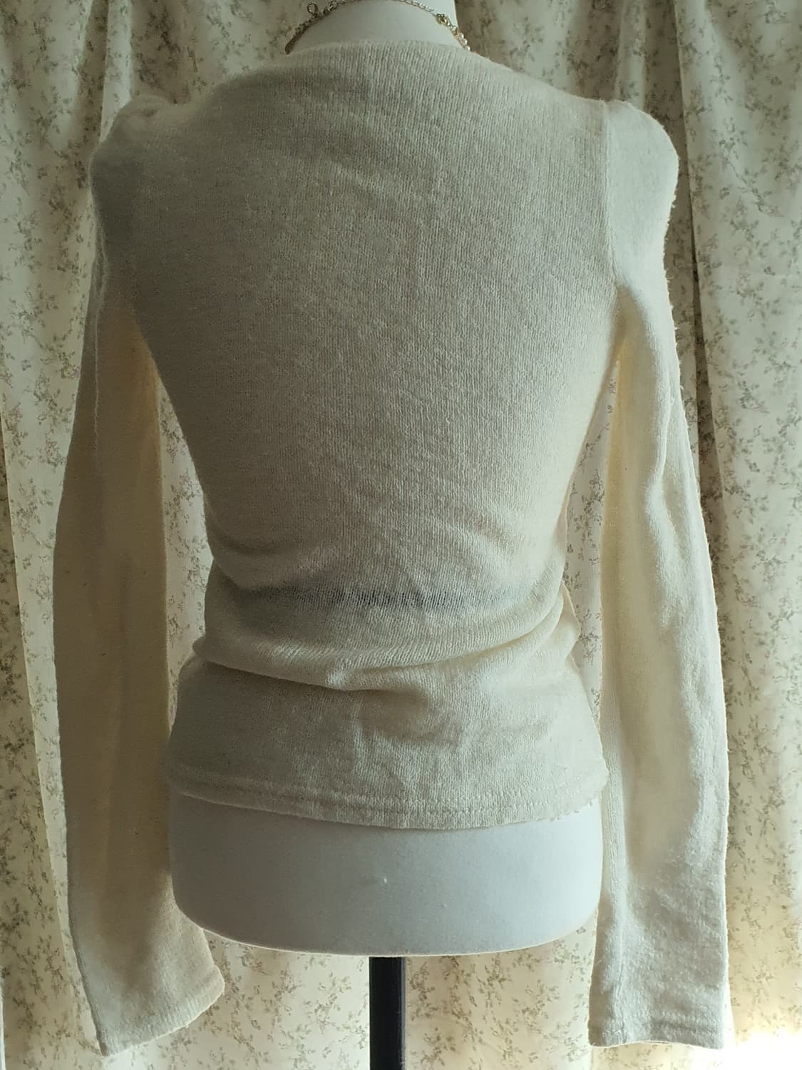 [빈티지] 아이보리 진주 꽃 장식 가디건 상품이미지3