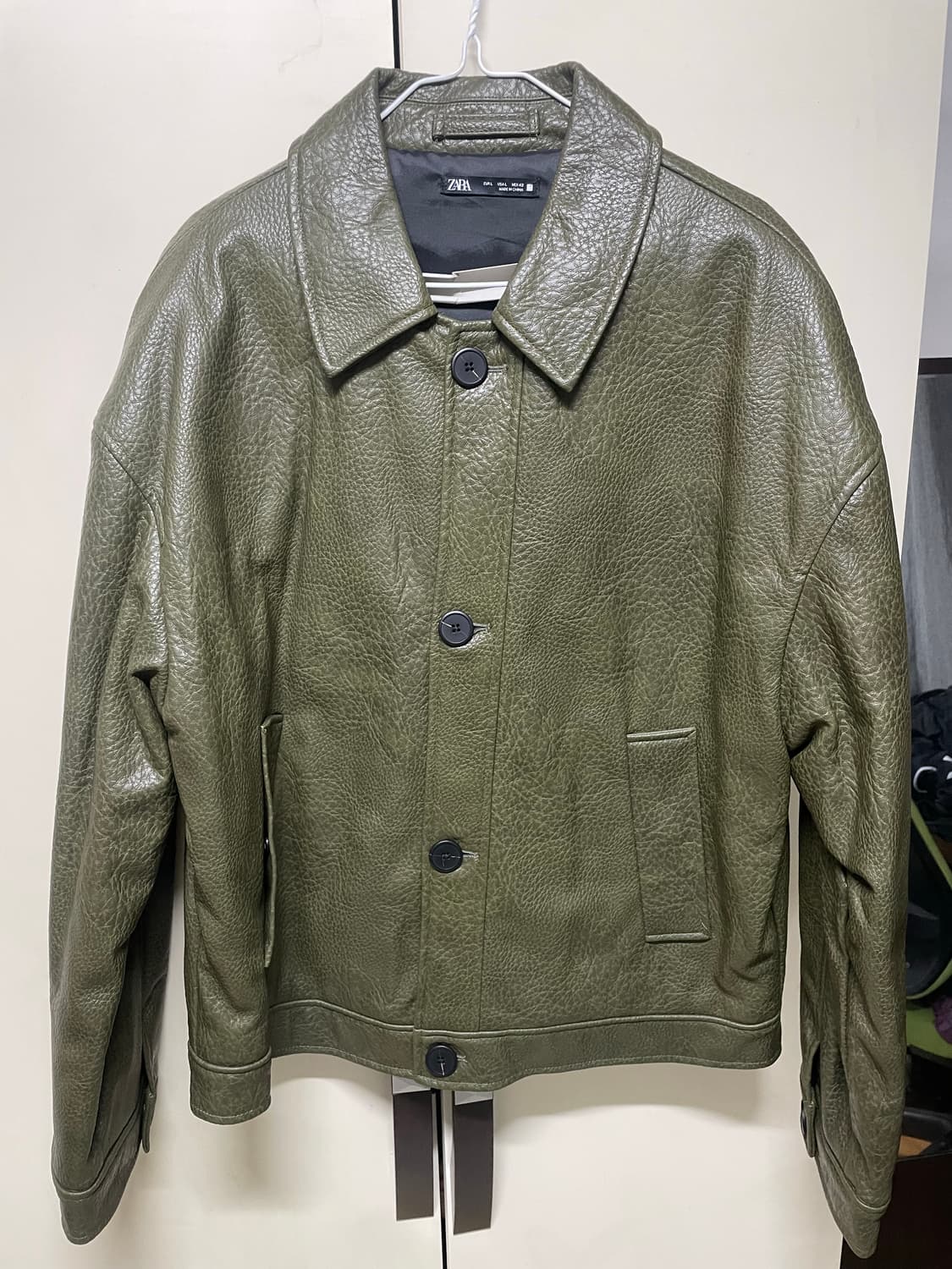 Zara 페이크 레더 그린 가죽 자켓 L 상품이미지1