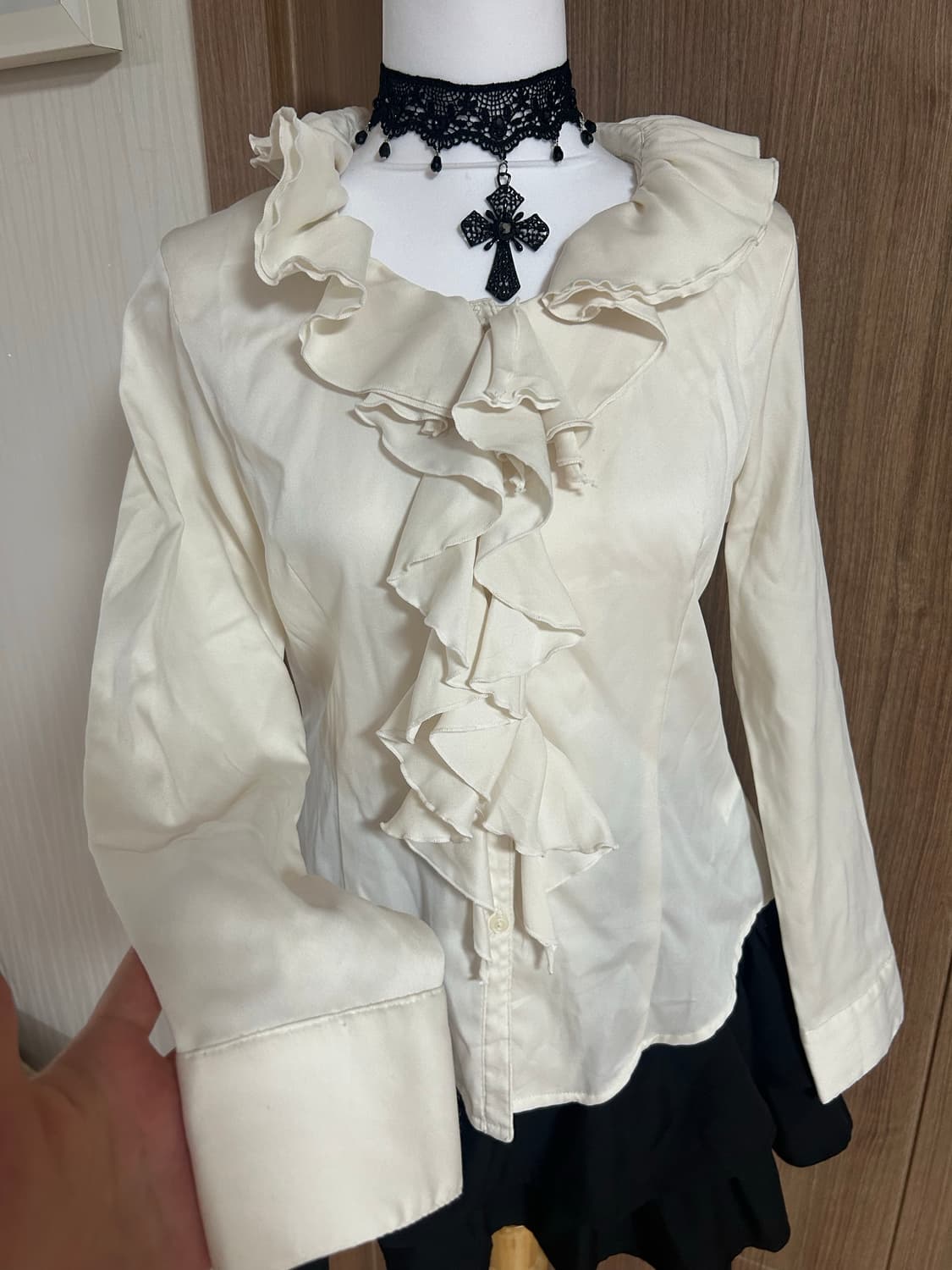 고스로리고딕공겜여주라떼갸루로맨틱 프릴블라우스 엑시즈팜 베스트 세트 상품이미지3