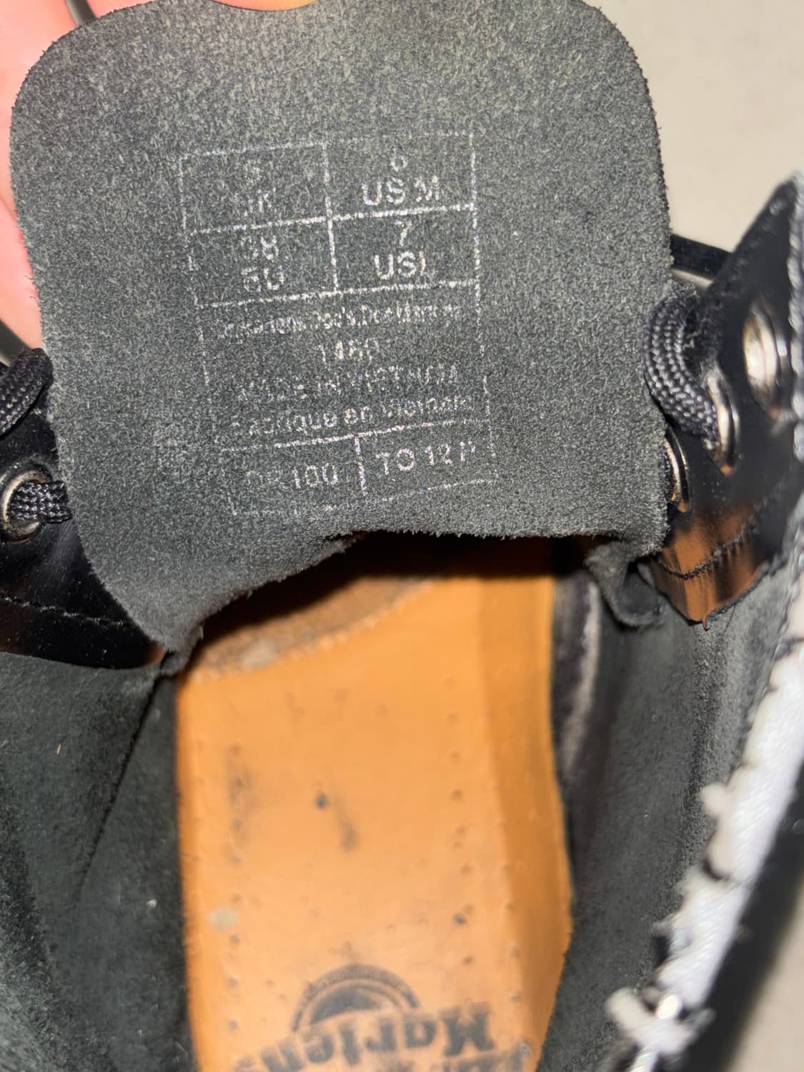 닥터마틴 1460 8홀 240-5 상품이미지9