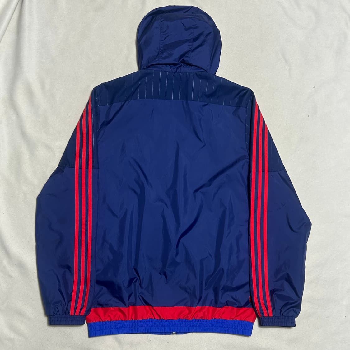 100 아디다스 맨체스터유나이티드 바람막이  상품이미지3