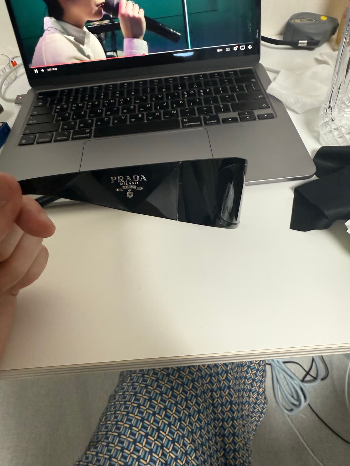 칸예 프라다 심볼로고 선글라스 상품이미지6