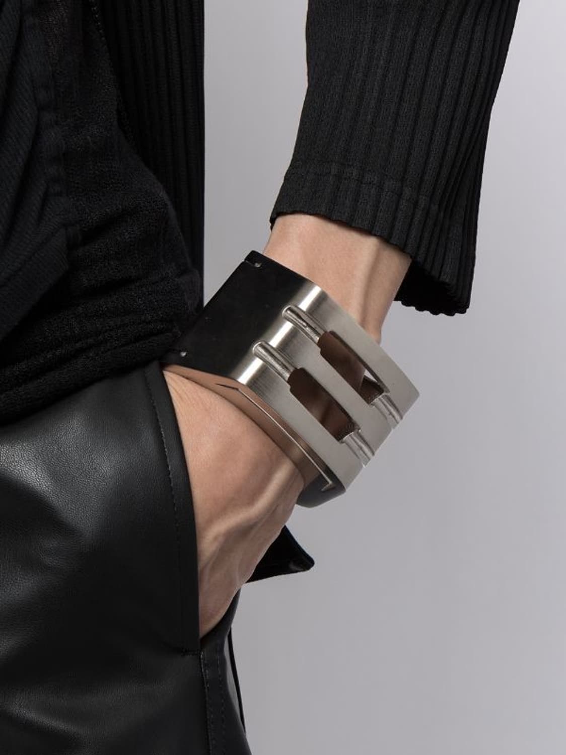 릭오웬스 그릴 브레이슬릿 상품이미지1