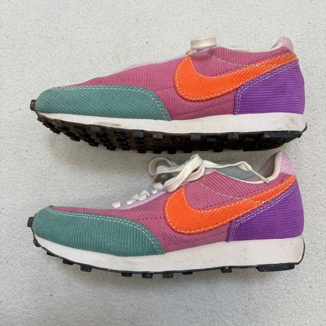 NIKE 데이브레이크 코듀로이 데저트베리 250 준새상품 상품이미지2