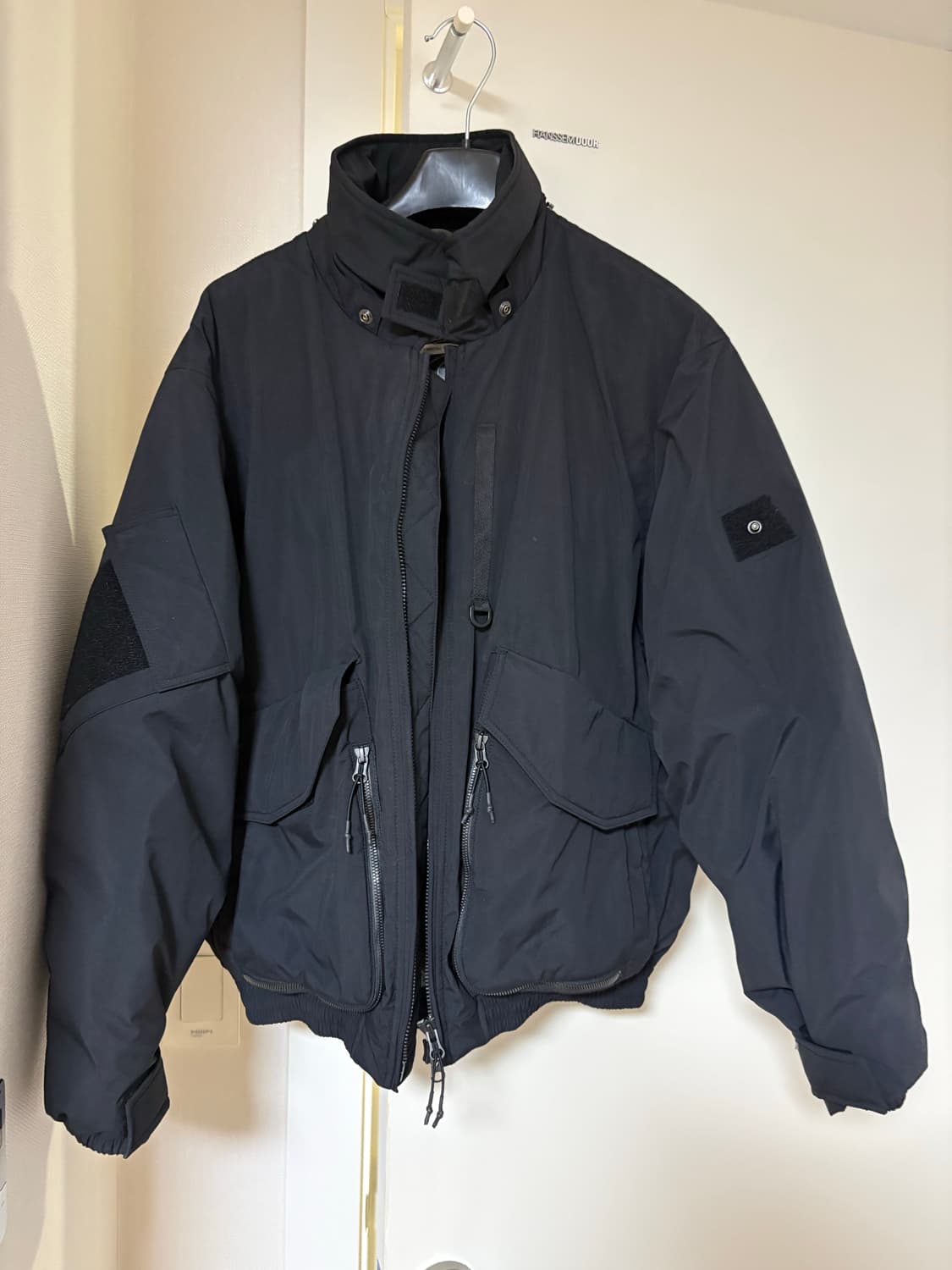 시리즈x언어펙티드 다운봄버 상품이미지1